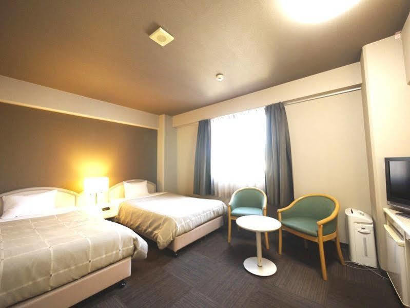Hotel Route-Inn Kitamatsudo Ekimae Luaran gambar